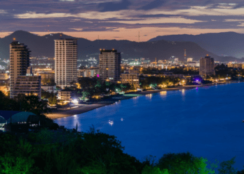 Hua Hin After Dark: A Guide to Night Markets and Street Food Adventures